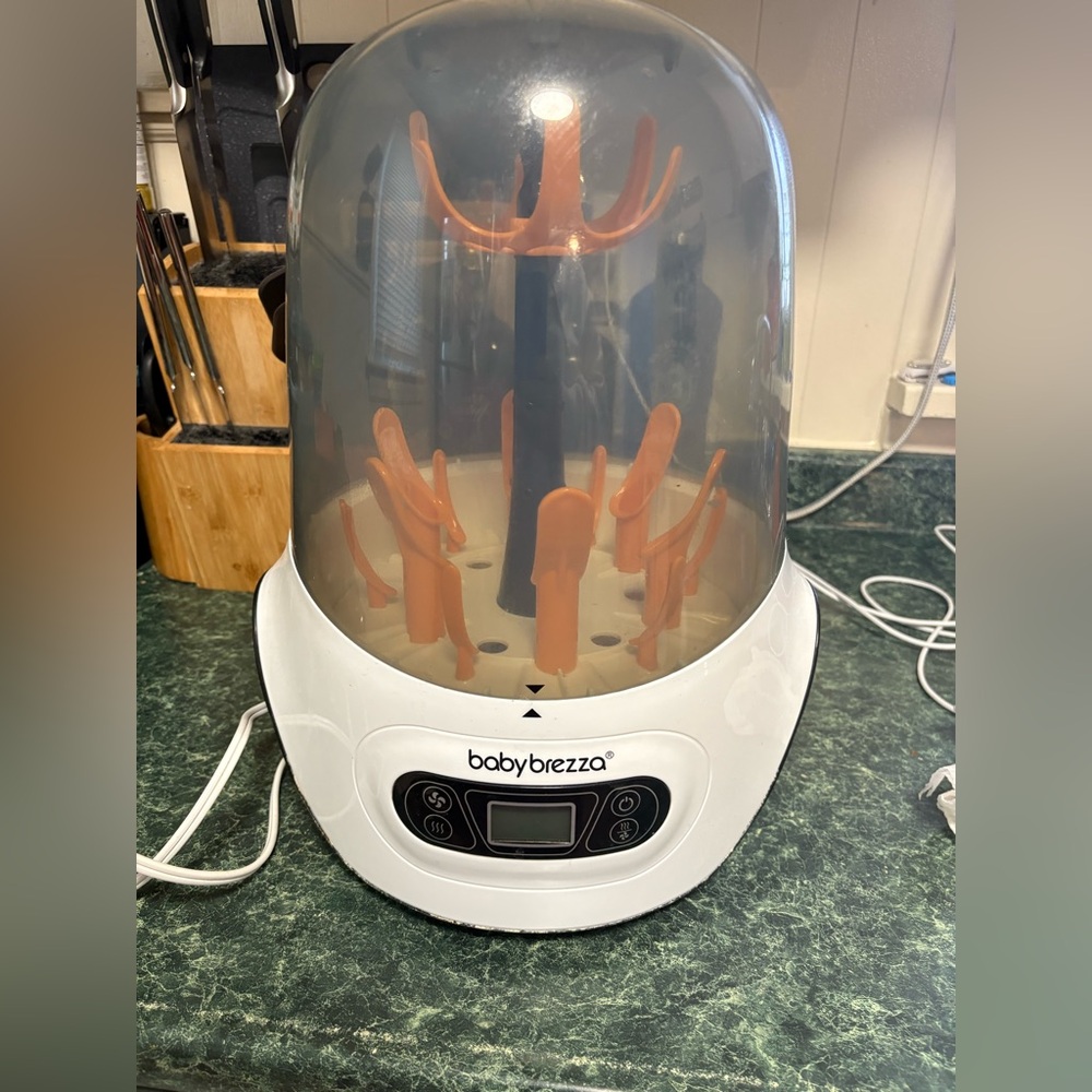 Baby brezza bottle sterilizer and dryer